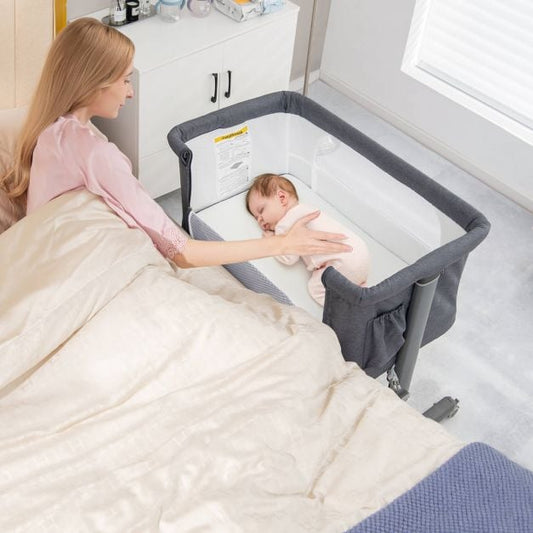 3-in-1 Adjustable Baby Bedside Bassinet with Mattress-Grey