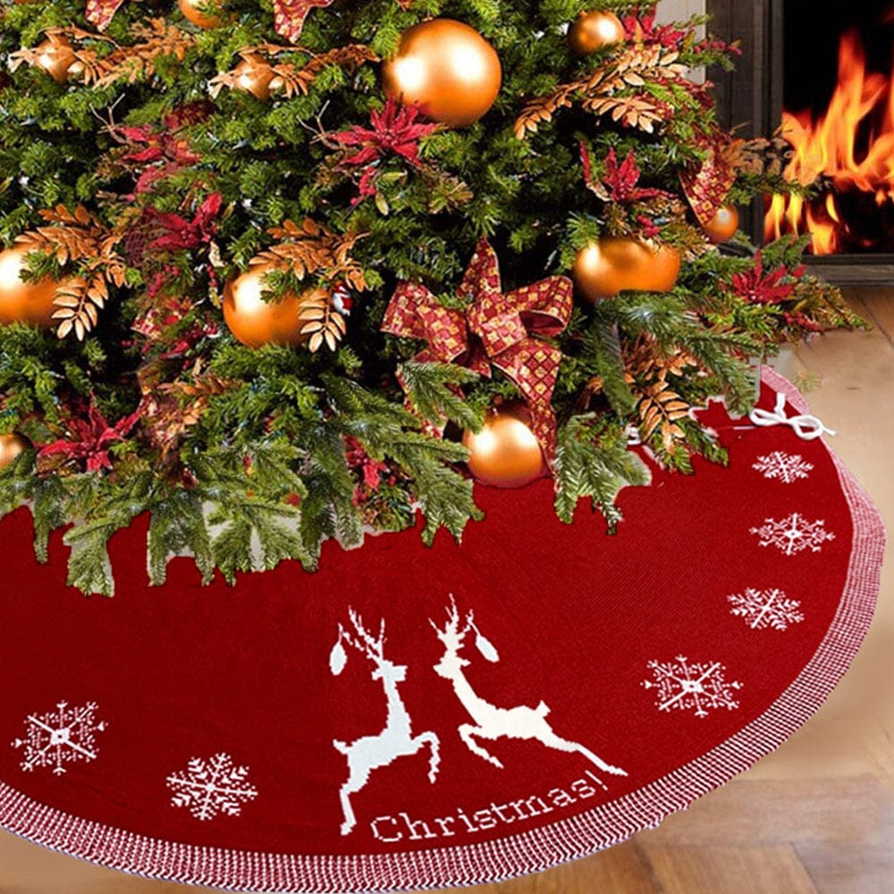 Rustic Red Knitted Double-Sided Christmas Tree Skirt with Snowflake and Reindeer Decor
