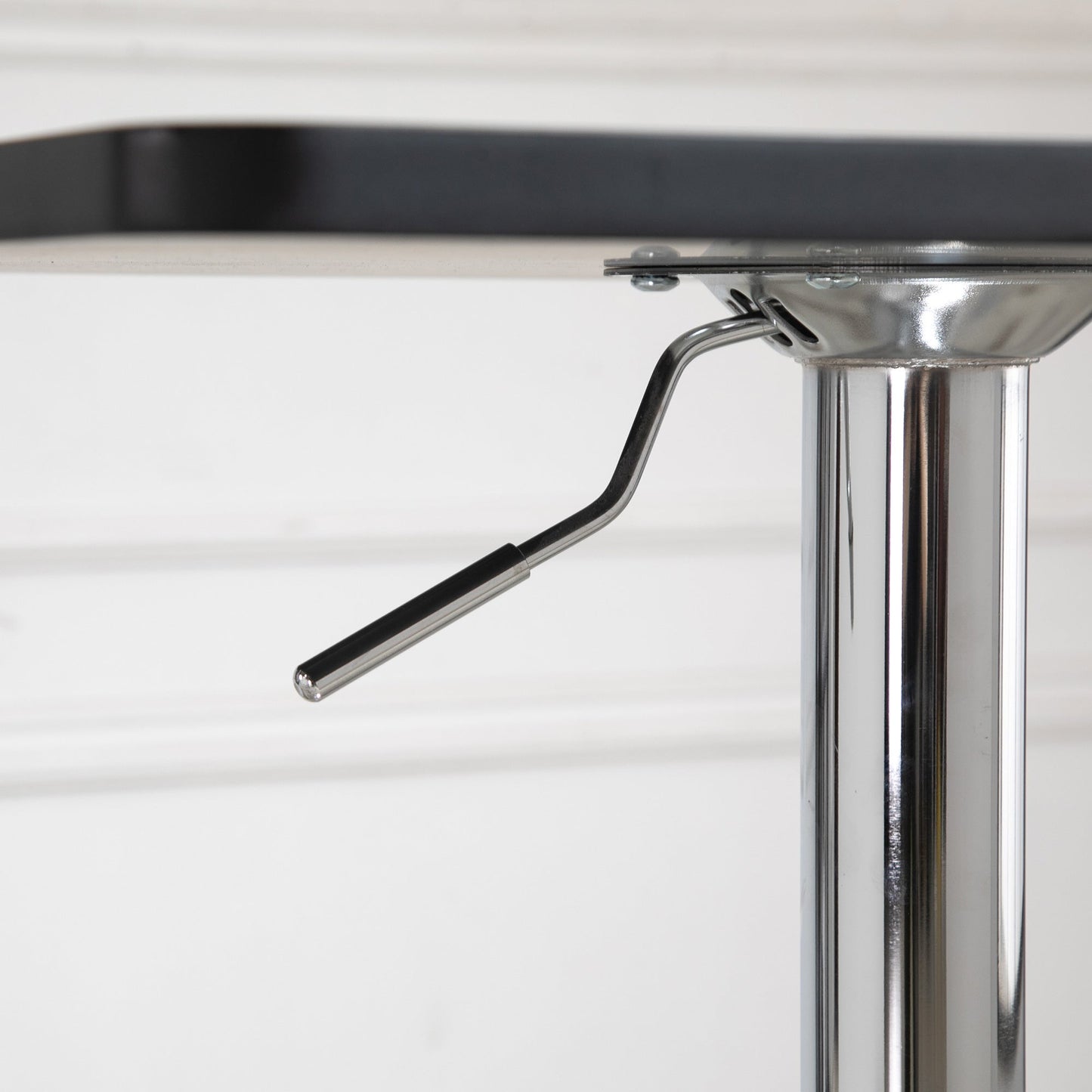 HOMCOM Modern Height Adjustable Counter Bar Table with 360¡ Swivel Tabletop and Electroplating Metal Base, Pub Desk for Living Room, Kitchen, Restaurant, Pub, Black and Silver