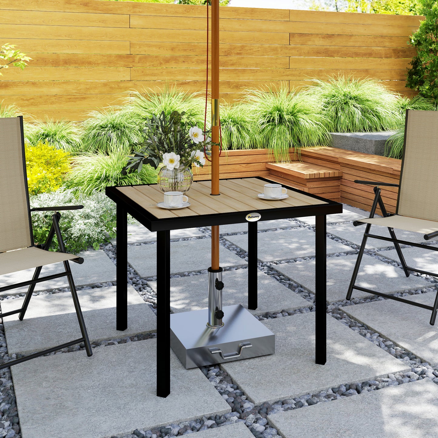 Stół ogrodowy Outsunny Square Garden Dining Table z otworem na parasol 5,4 cm, blatem z listew, metalową ramą, 86 x 86 x 71 cm, brązowy