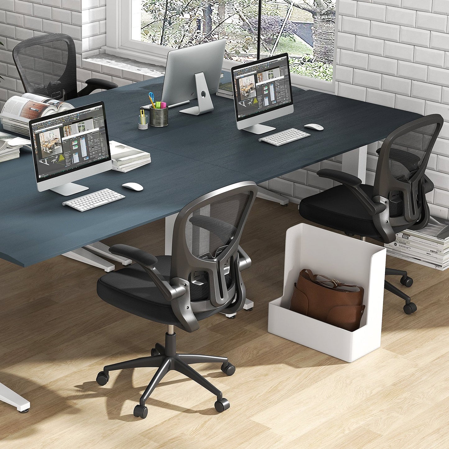 Ergonomiczny fotel biurowy, regulowany, obrotowy, siatkowy fotel roboczy z podnoszonymi podłokietnikami - czarny