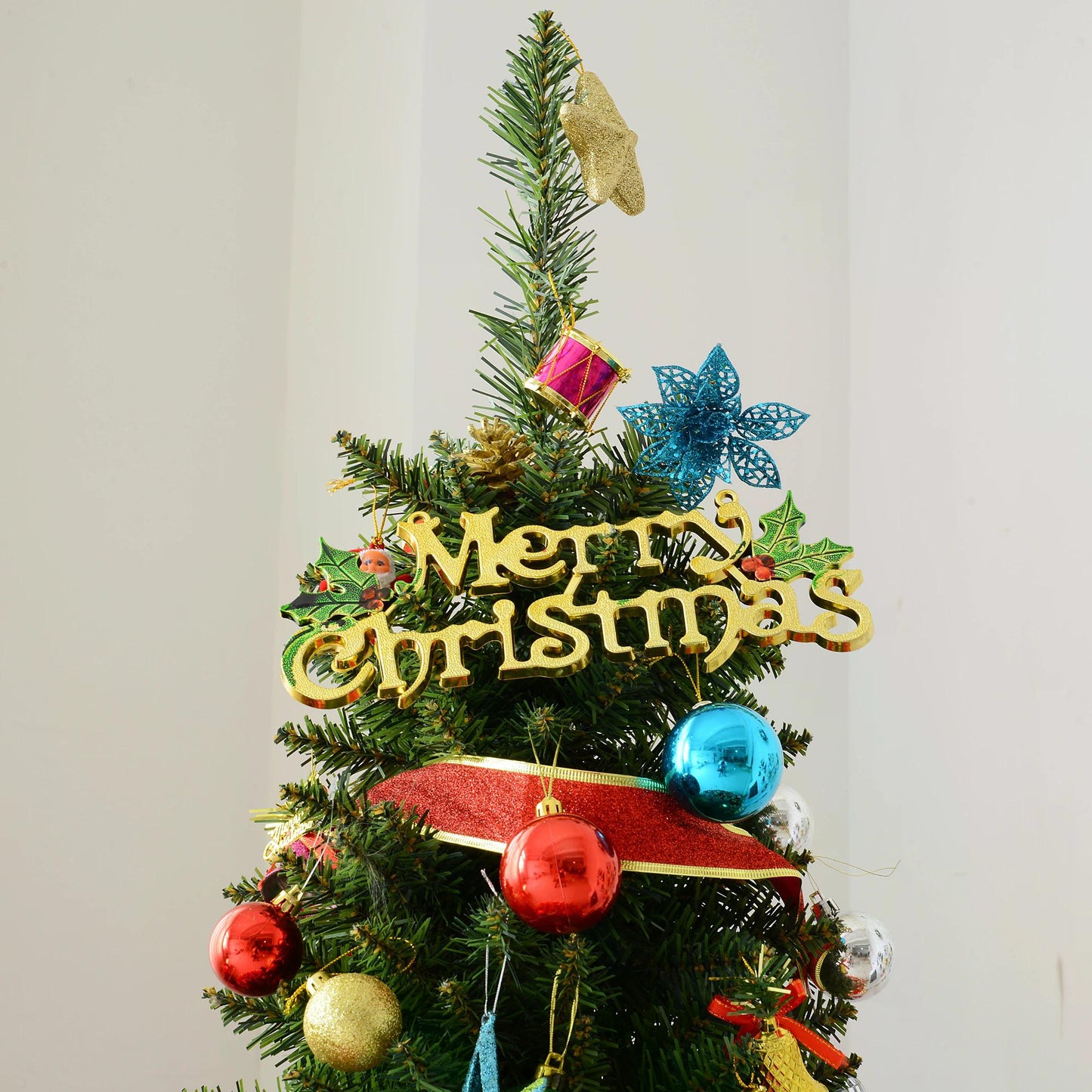 HOMCOM 5ft Unlit Artificial Christmas Tree, Pencil Slim Xmas Tree with Solid Stand and Realistic Branches, Green