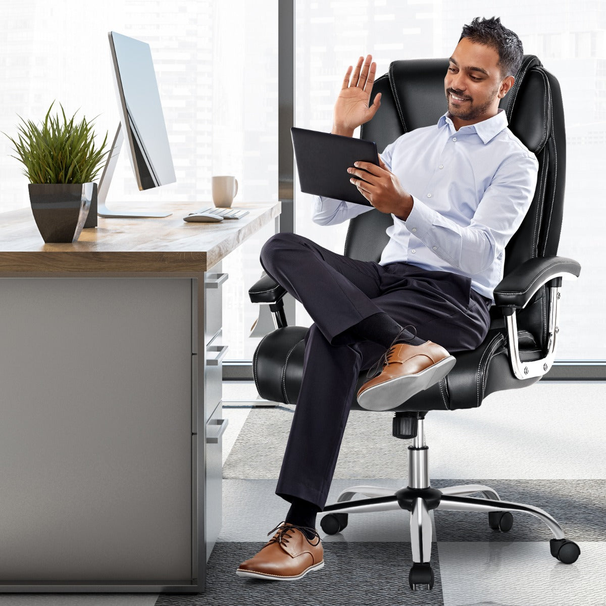 Office chair with high back padded armrests, Home executive chair upholstered in black pvc leather