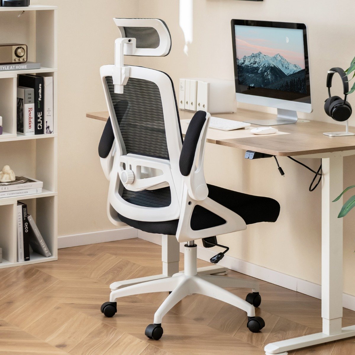 Ergonomiczny fotel biurowy z regulowanym podparciem lędźwiowym - biały