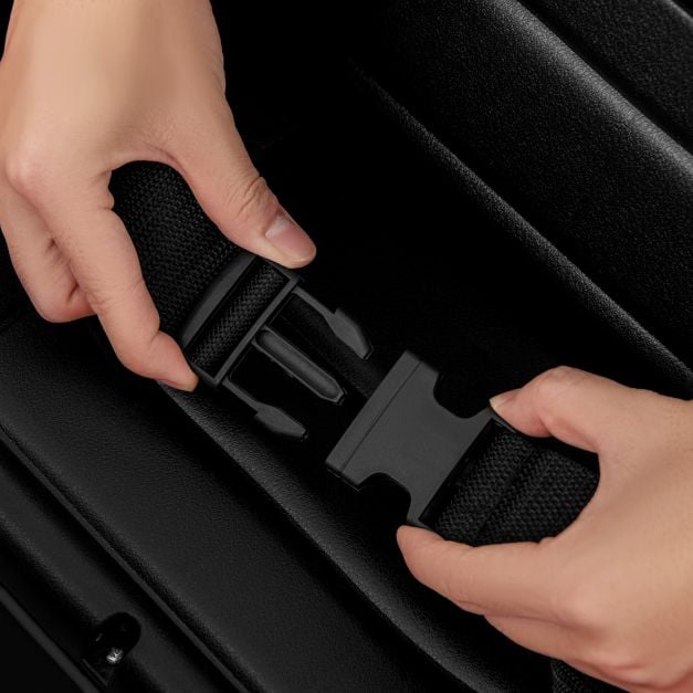 12V Kids Ride on Truck with Remote Control and 3 Speeds-Black