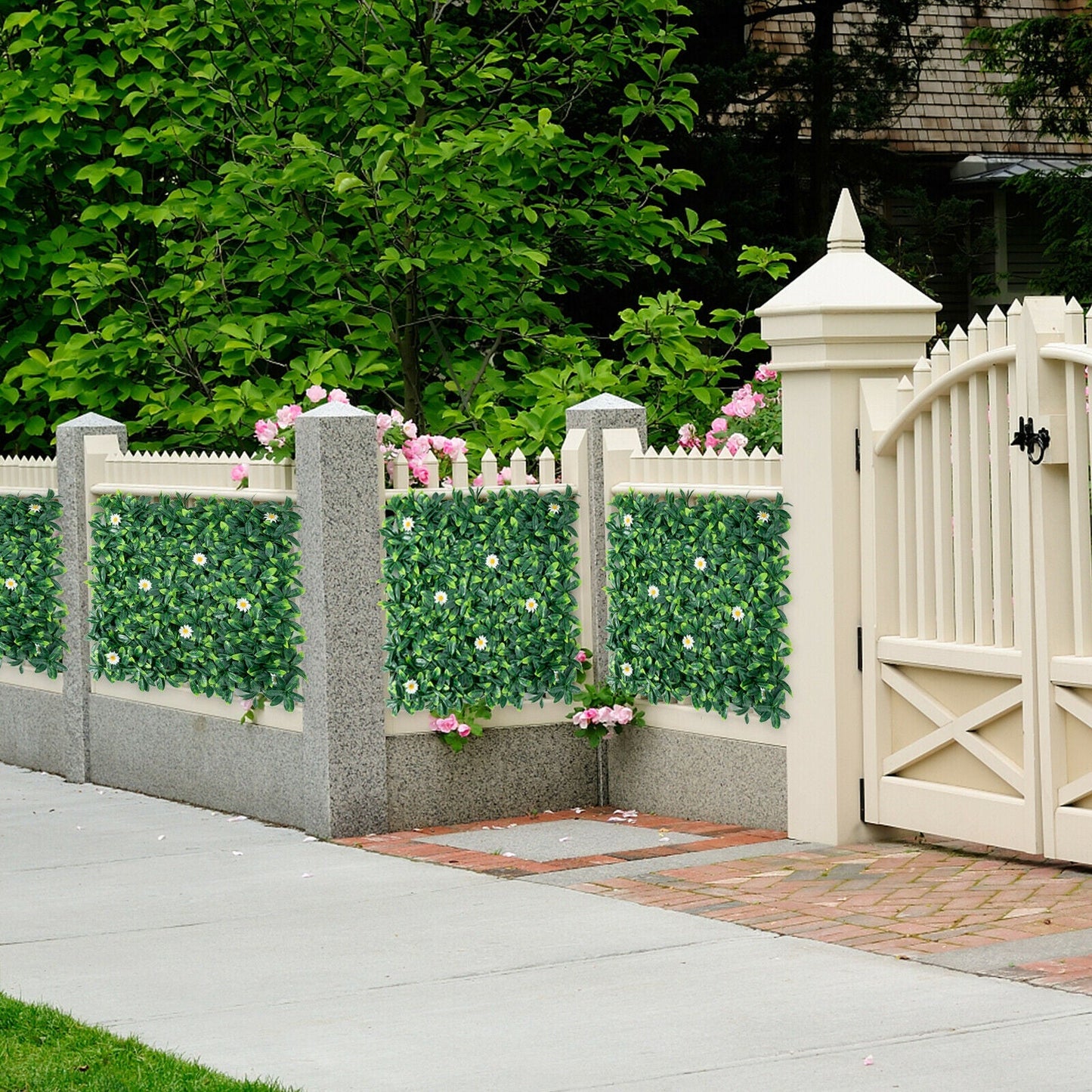 12 Decorative Fencing Squares of Leaves and Daisies