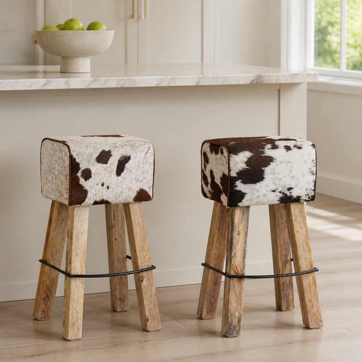 vidaXL Bar Stool 2 pcs Brown and White 44 x 33 x 74 cm Real Leather 1