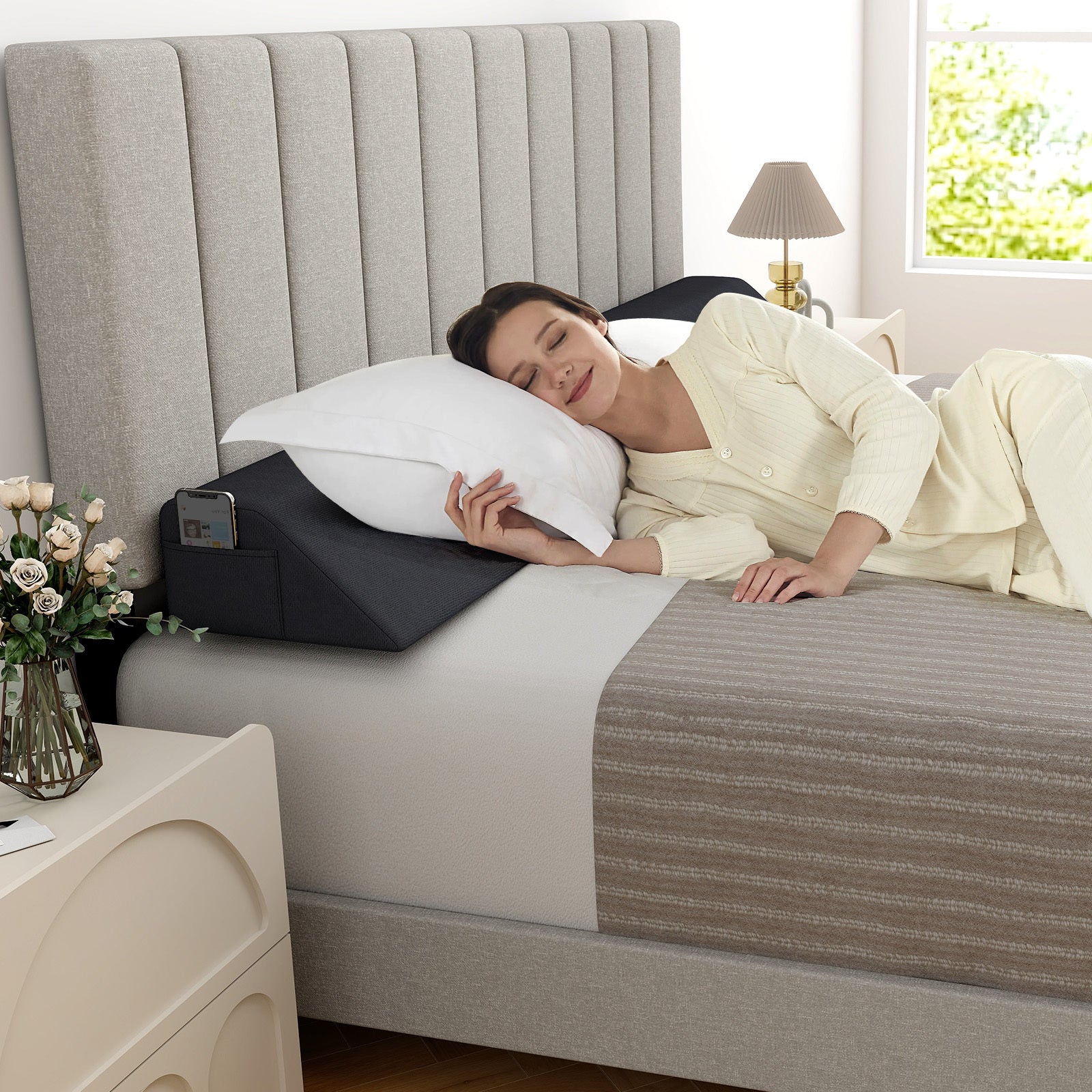 Bed Wedge Pillow  with 2 Storage Pockets-Queen Size