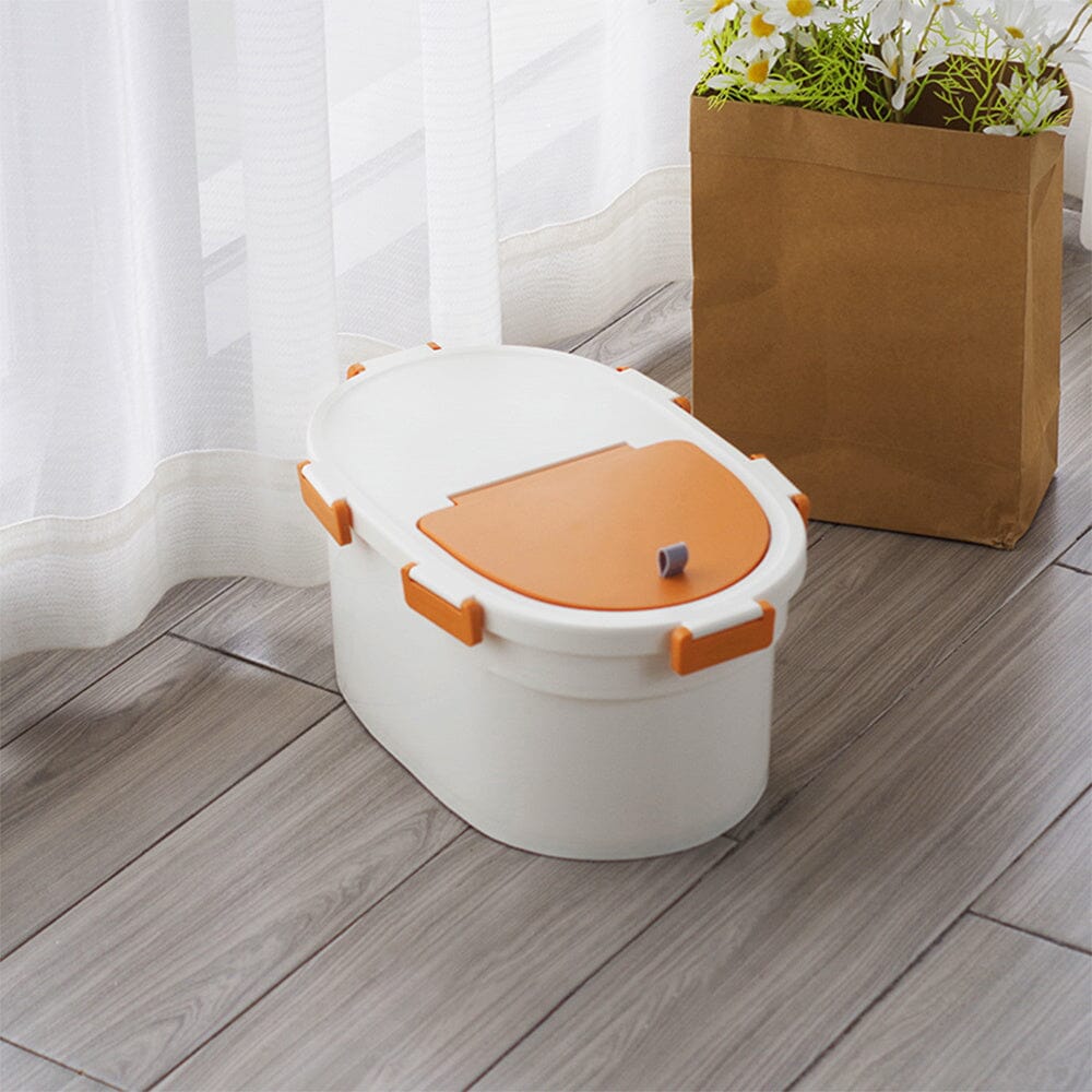 Airtight Flat-Top Pet Food Storage Bin for Dogs and Cats - 4-6kg Capacity