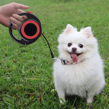 Retractable Pet Leash with 5m Flexibility