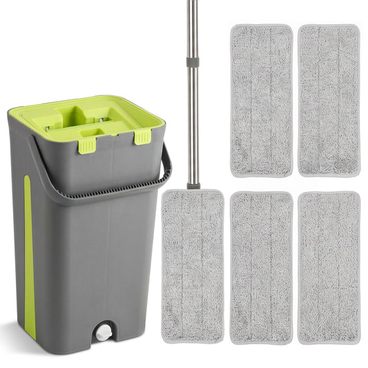HOMCOM Mop and Bucket Set, Compact Flat Mop System with Wringer, 2 Chambers, 5 Reusable Pads, Dark Grey and Green