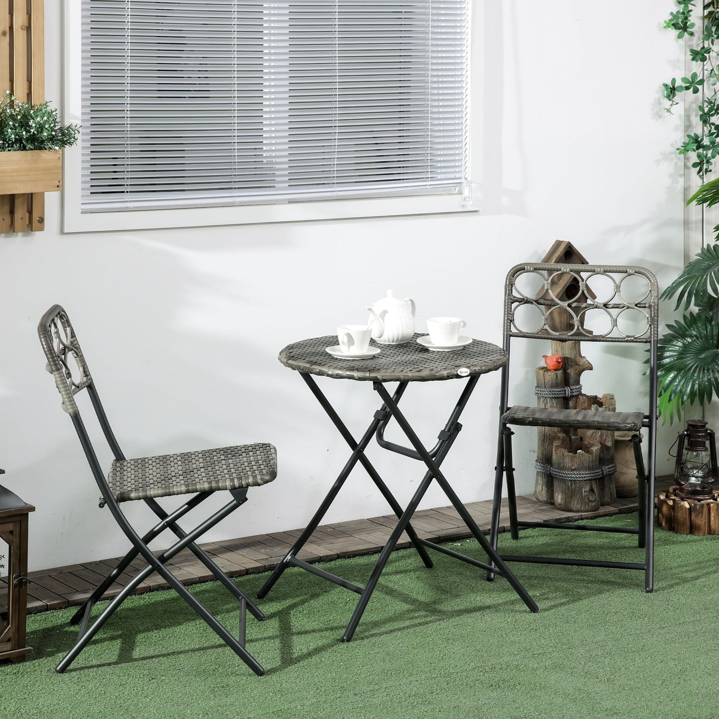 Zestaw mebli ogrodowych Outsunny z rattanu, 3 elementy, składany zestaw mebli ogrodowych z wikliny ze stolikiem kawowym i krzesłami do użytku na zewnątrz, na patio, balkonie, w kolorze szarym
