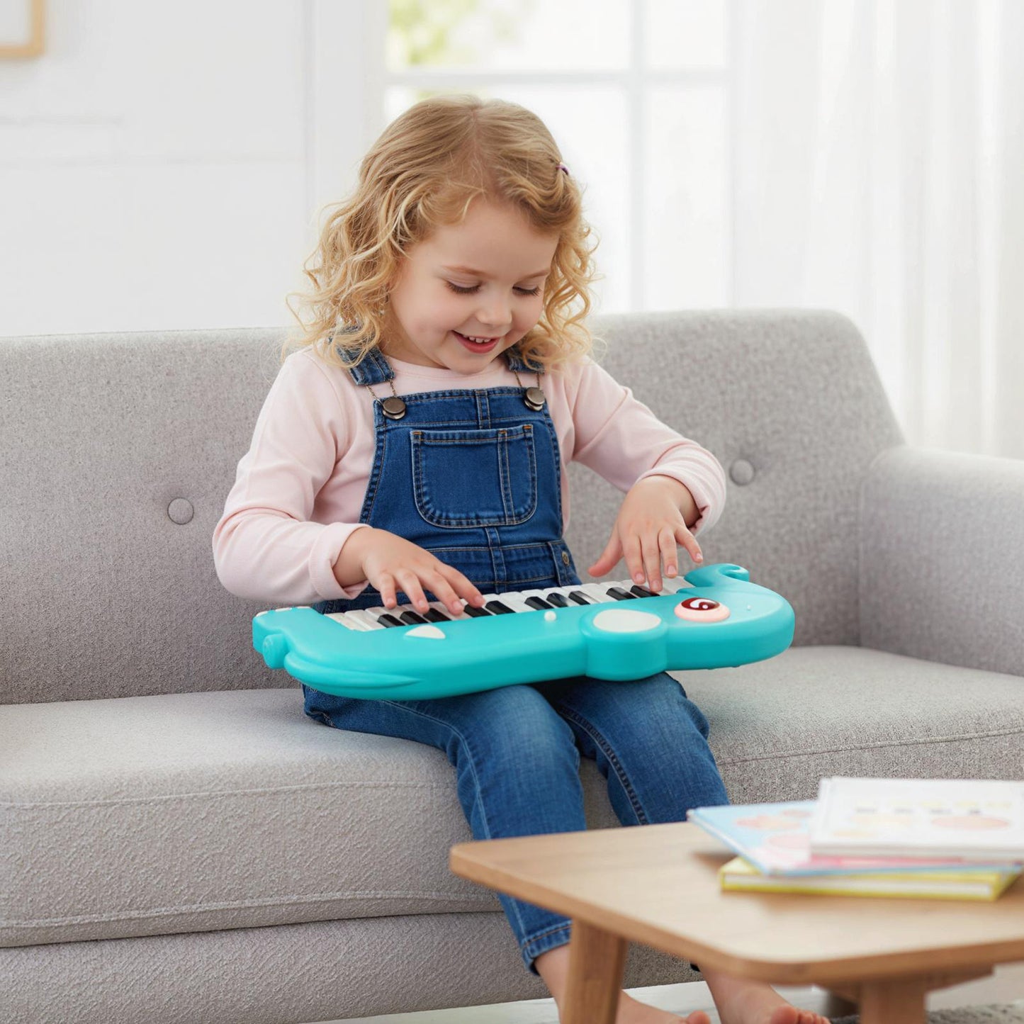 25-Key Kids Piano Keyboard Elephant Shape Toy Digital Piano with Built-in Music-Blue