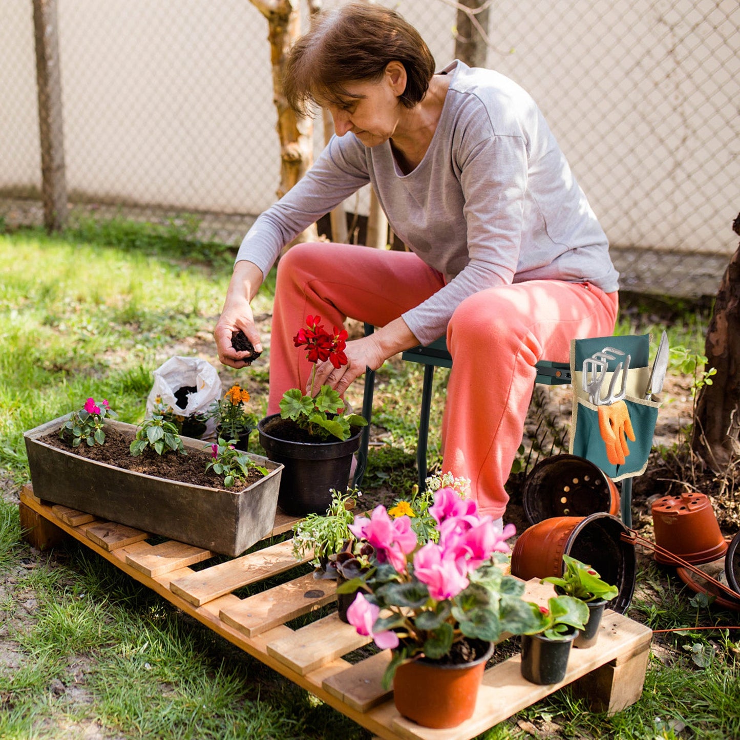 2-in-1 Folding Garden Kneeler and Seat with Tool Pouch