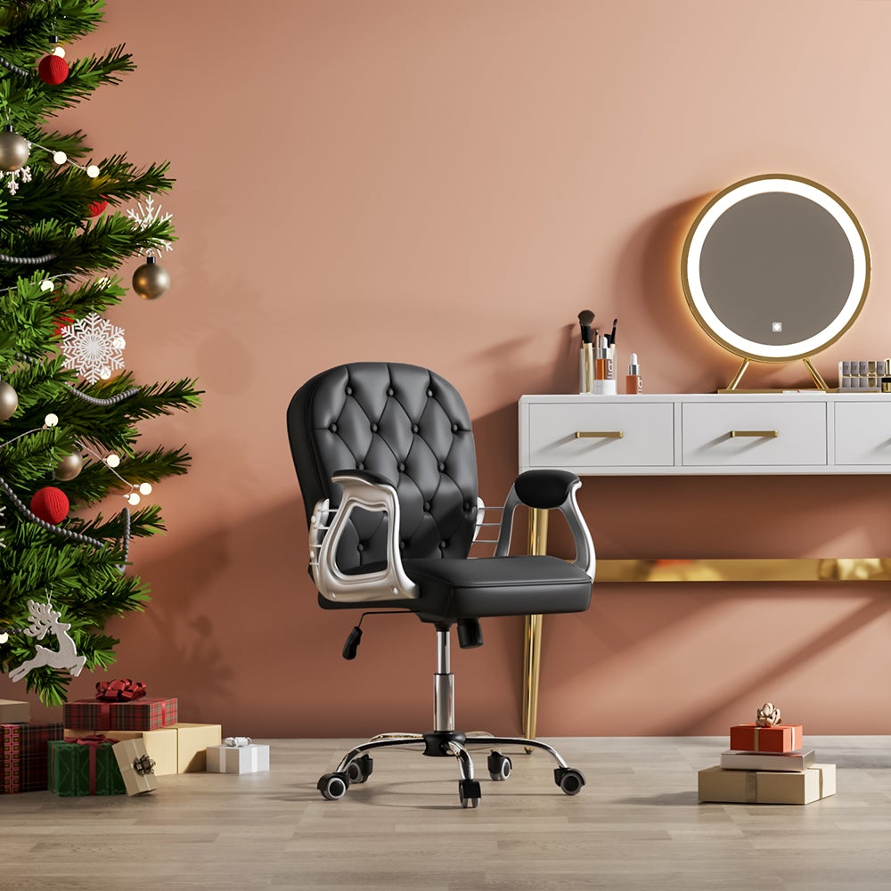 White Faux Leather Office Chair Chesterfield Chair with 360° Rotary Wheels