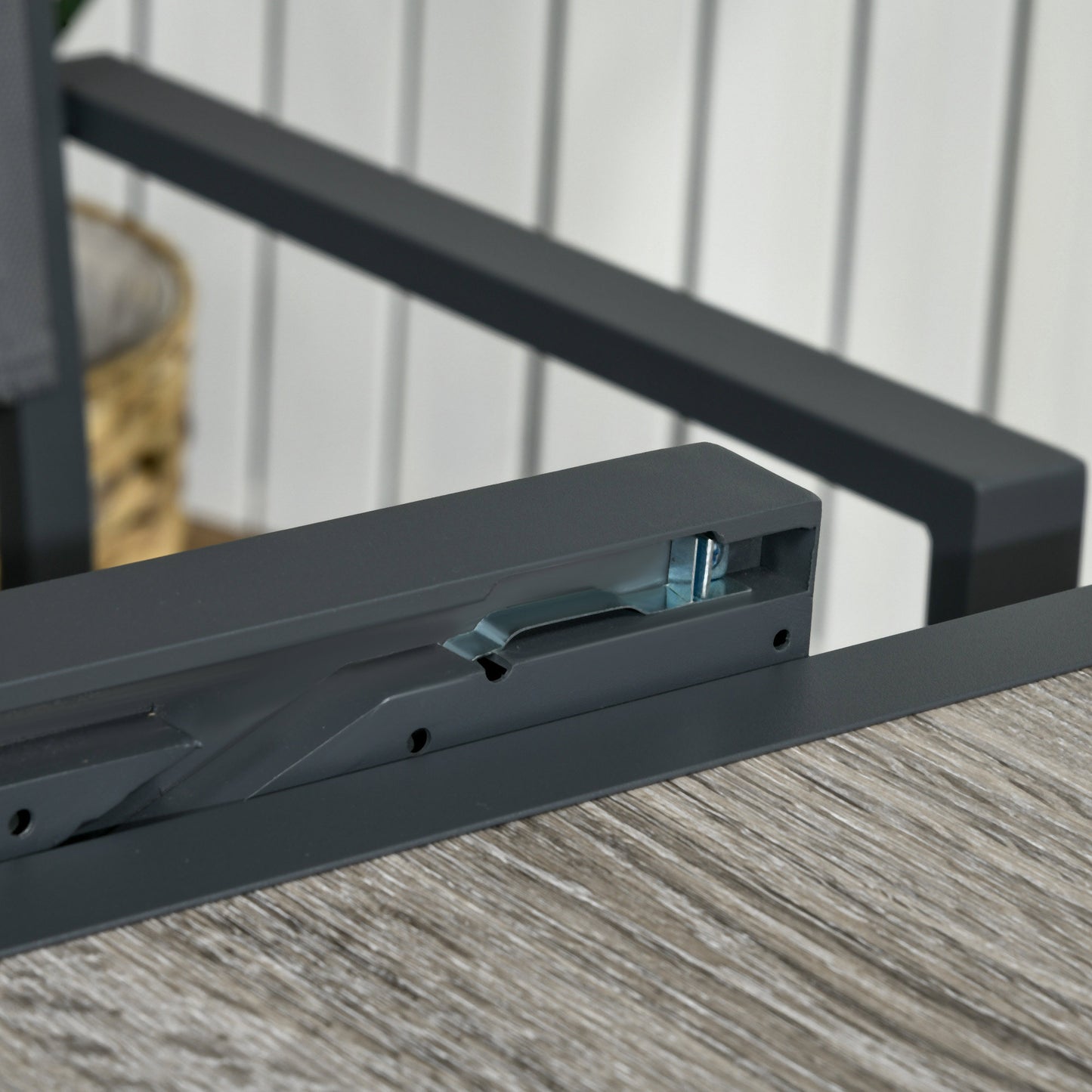 Outsunny Rozkładany Stół Ogrodowy, Stół Jadalny Na Zewnątrz Dla 6 Osób, Aluminiowa Rama Prostokątny Stół Patio Z Plastikowym Blatem, 80/160L x 80W x 75H cm, Szary
