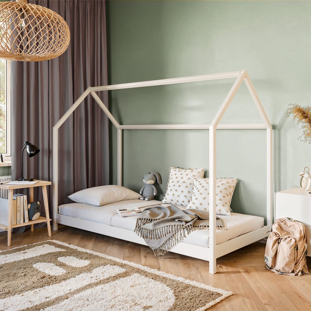 Nuneaton Wooden Single House Bed Lucky