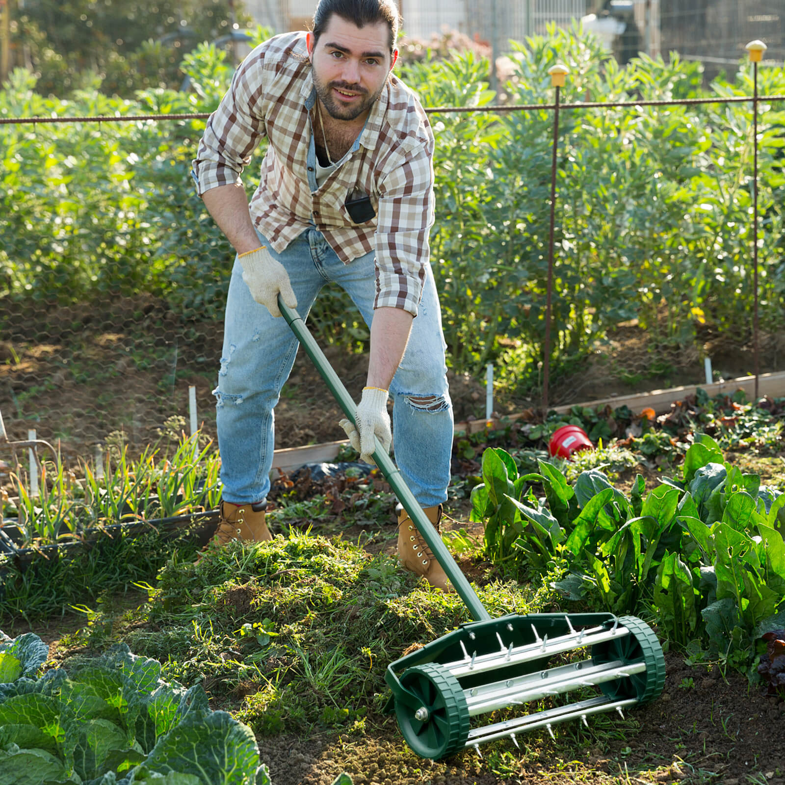 Lawn Spike Aerators Manual Grass Roller with Protective Fender