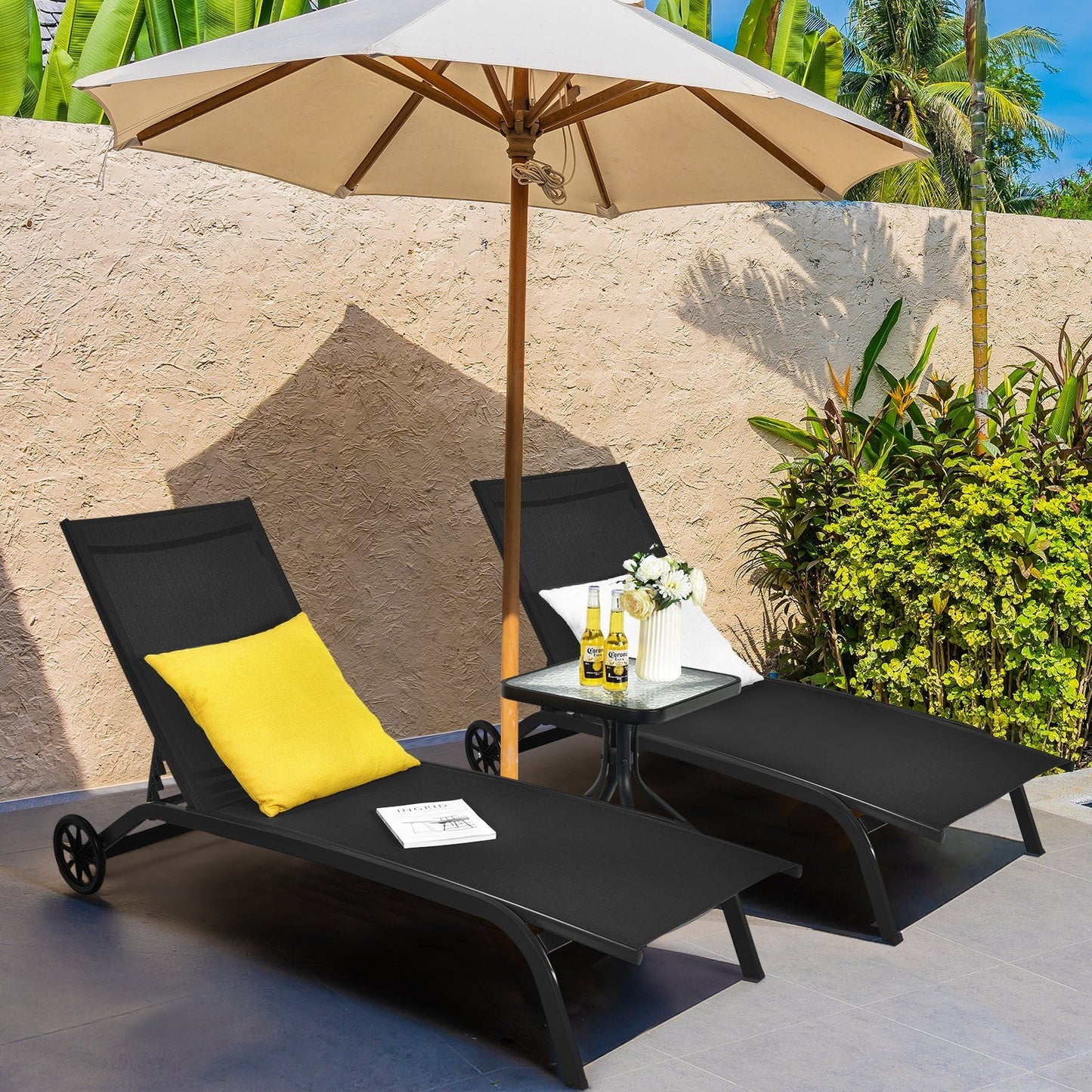 Adjustable Chaise Lounge with Smooth Wheels and Quick-drying Fabric-Black