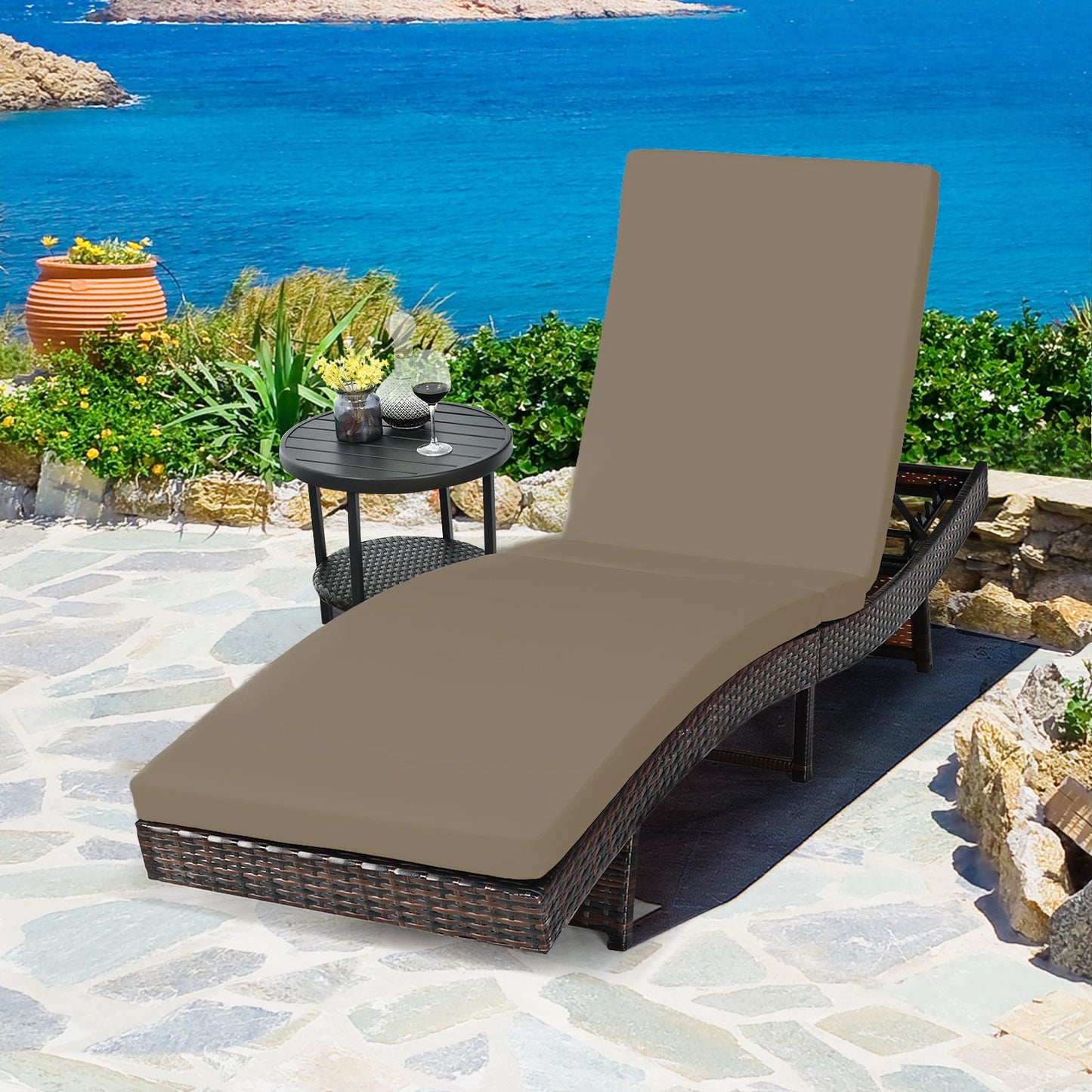 Outdoor Adjustable Folding Chaise Lounge with Removable Thick Cushion-Grey