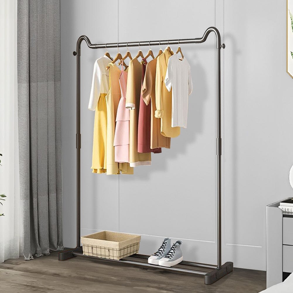 Freestanding Black Metal Garment Rack