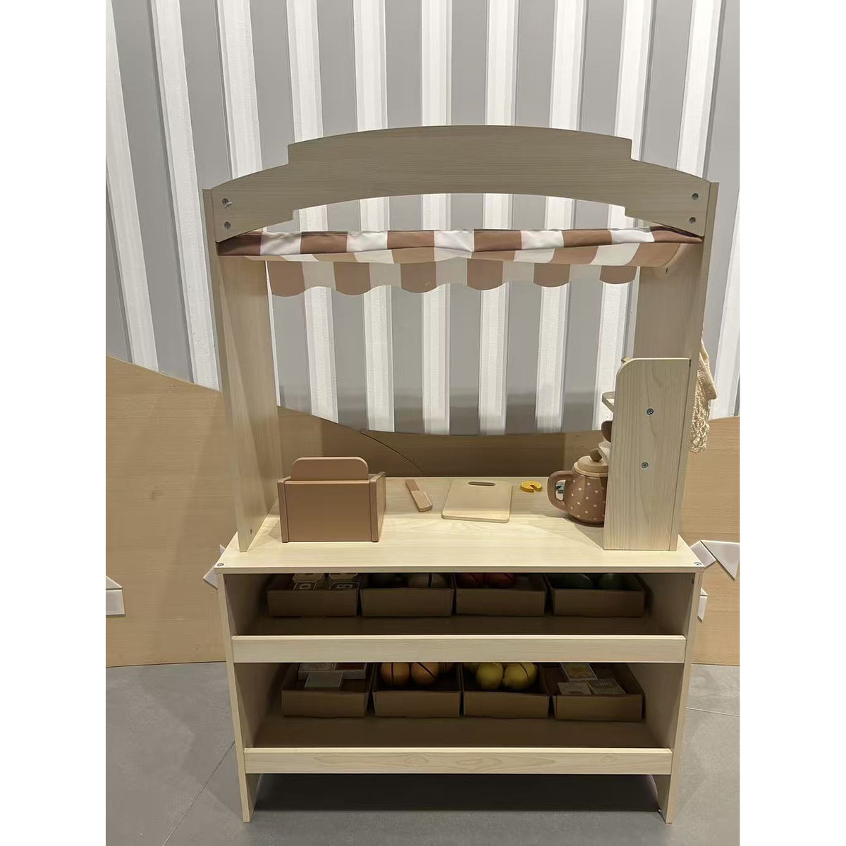 AIYAPLAY Pretend Play Shop, Wooden Kids Grocery Store Playset with Play Food, Cash Register, Chalkboard, 61 Accessories for 3-8