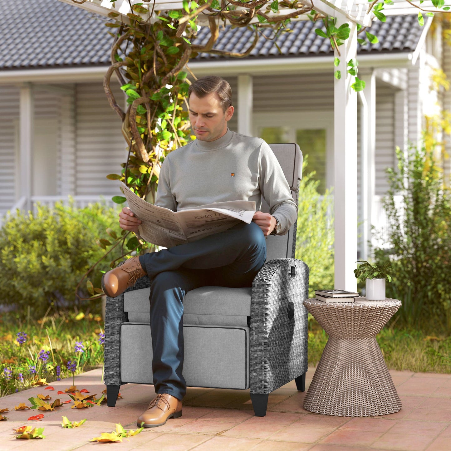 Outsunny Outdoor Recliner Chair with Adjustable Backrest and Footrest, Cushion, Side Tray, Light Grey/Grey