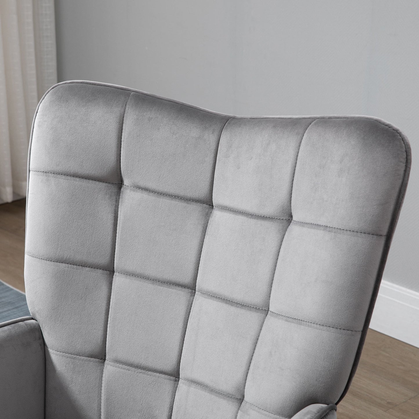 كرسي HOMCOM Modern Accent Chair بذراعين مبطن بمخمل ملمس مخملي مع مسند ظهر مجنح، كرسي صالة ترفيهي مبطن بأرجل خشبية، باللون الرمادي