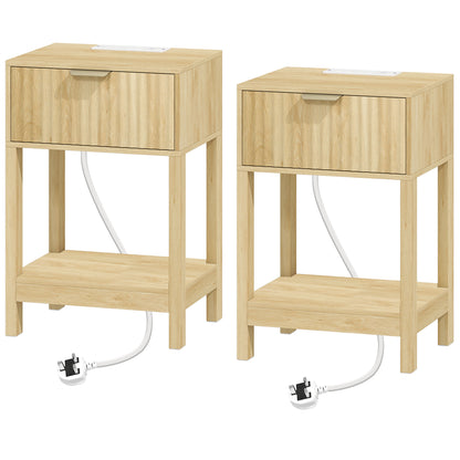 HOMCOM Modern Fluted Nightstand Set of 2, Bedside Table with Charging Station, Drawer and Open Shelf for Bedroom, Oak