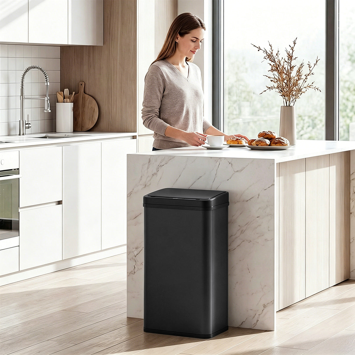 HOMCOM 50L Sensor Bin with Soft-Close Lid, Stainless Steel Automatic Touchless Motion Sensor Kitchen Bin, Black