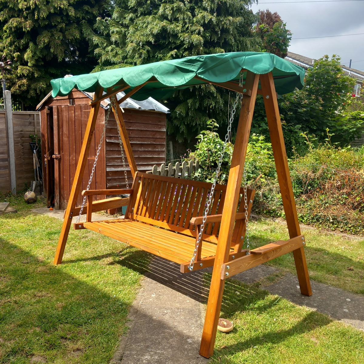 Outsunny 3-Seater Pinewood Swing Chair-Green