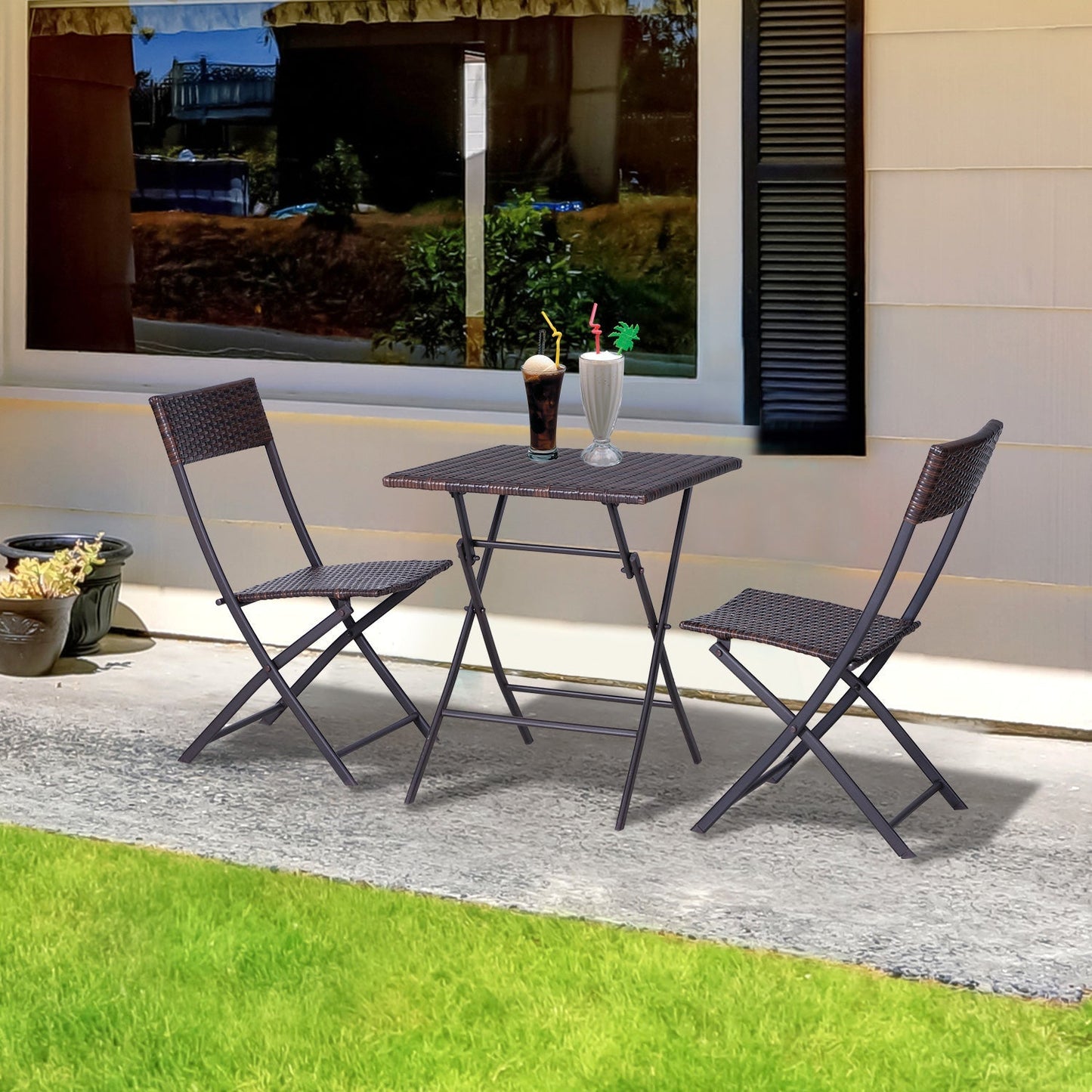 Outsunny PE Rattan Garden Furniture 2 مقاعد الفناء الروطان بيسترو مجموعة قابلة للطي لطاولتين مربعتين في الهواء الطلق ومجموعة كرسي (بني)