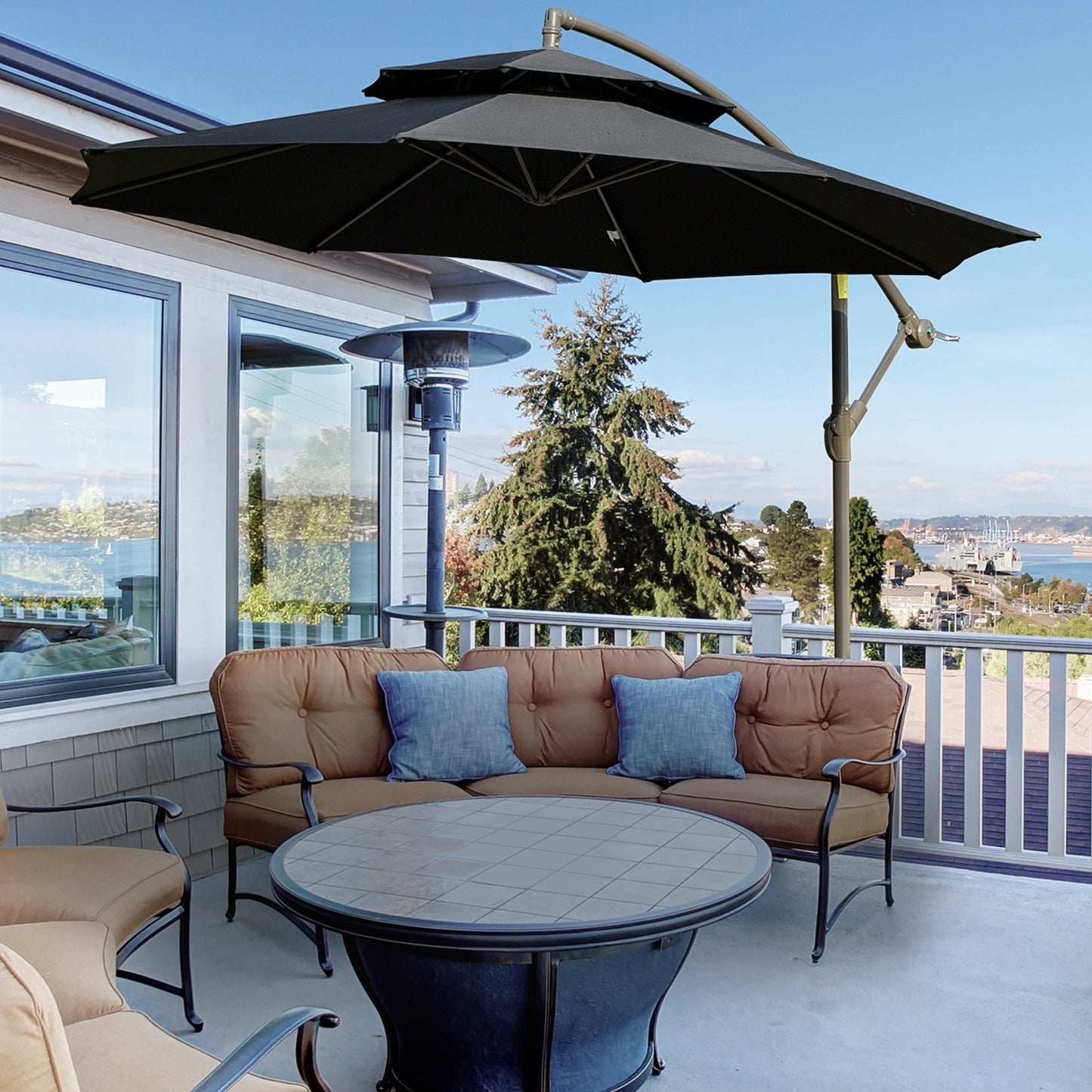 Outsunny 2,7 ​​m Banana Parasol Cantilever z korbką, dwupoziomowym baldachimem i podstawą krzyżową do użytku na zewnątrz, wiszący daszek przeciwsłoneczny, czarny