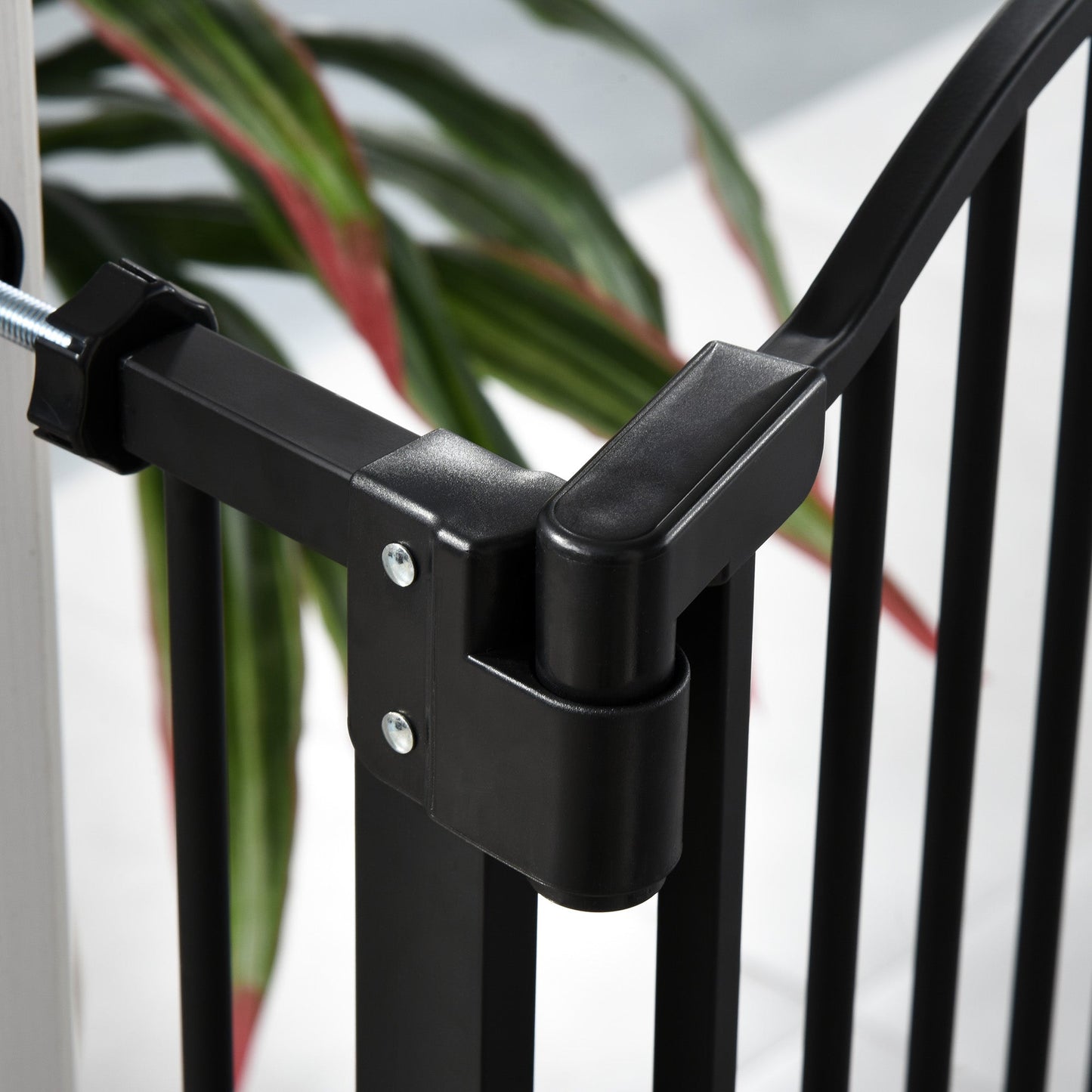 PawHut 74-84cm Adjustable Metal Pet Baby Gate Safety Barrier w/ Auto-Close Door Double Locking Easy-Open Doors Stairs Home Frames Black