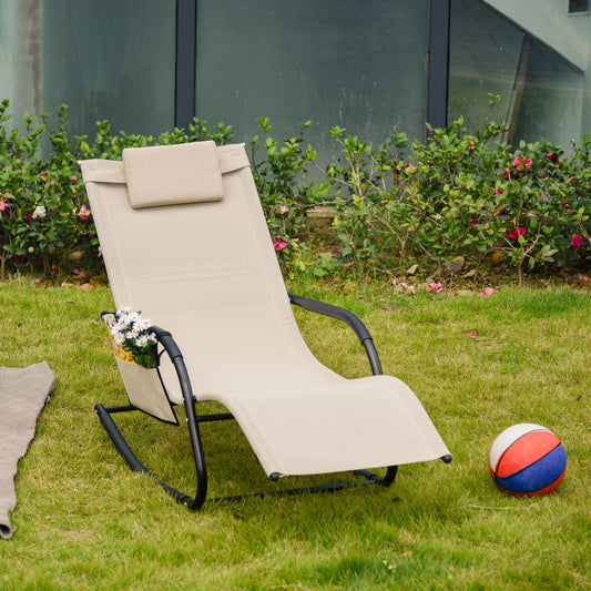 Outsunny Outdoor Garden Rocking Chair, Patio Sun Lounger Rocker Chair z oddychającą siateczką, zdejmowaną poduszką zagłówka, podłokietnikiem, boczną torbą do przechowywania, kremowo-biały