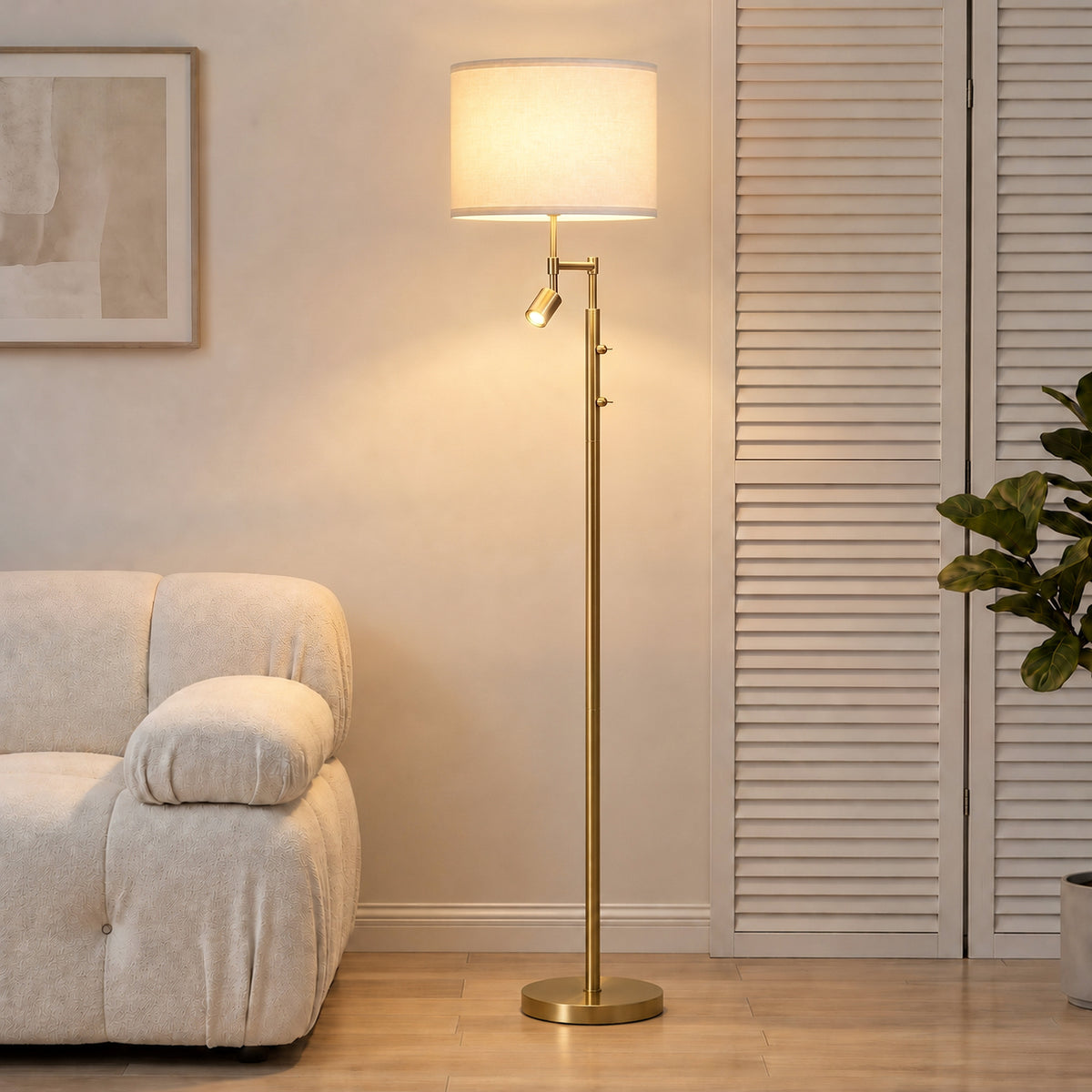 HOMCOM Modern Floor Lamp with Built-In Reading Light, Standing Lamp with Independent Switch, Copper