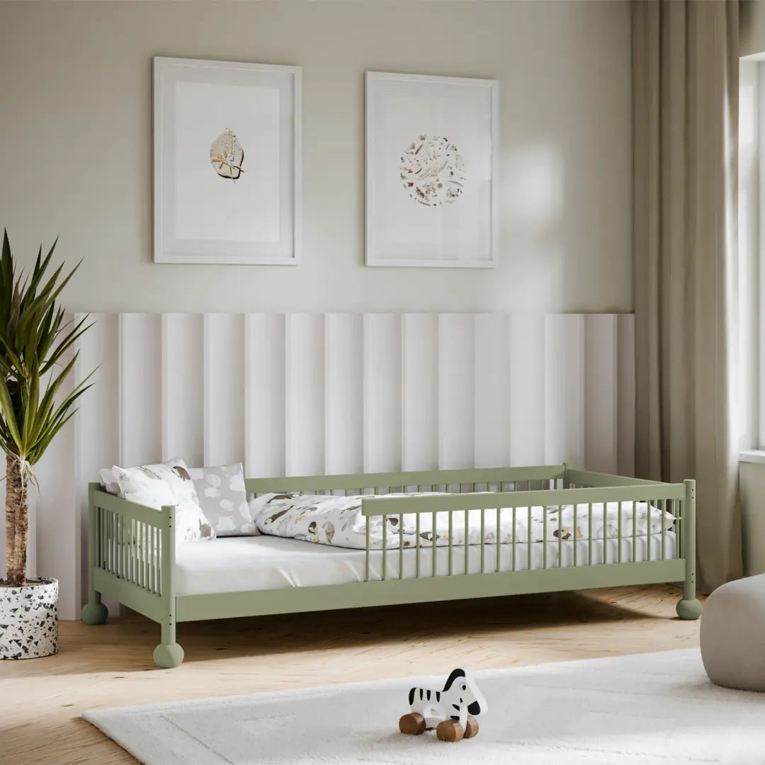 Richmond Wooden Single Bed Star [EU Single]