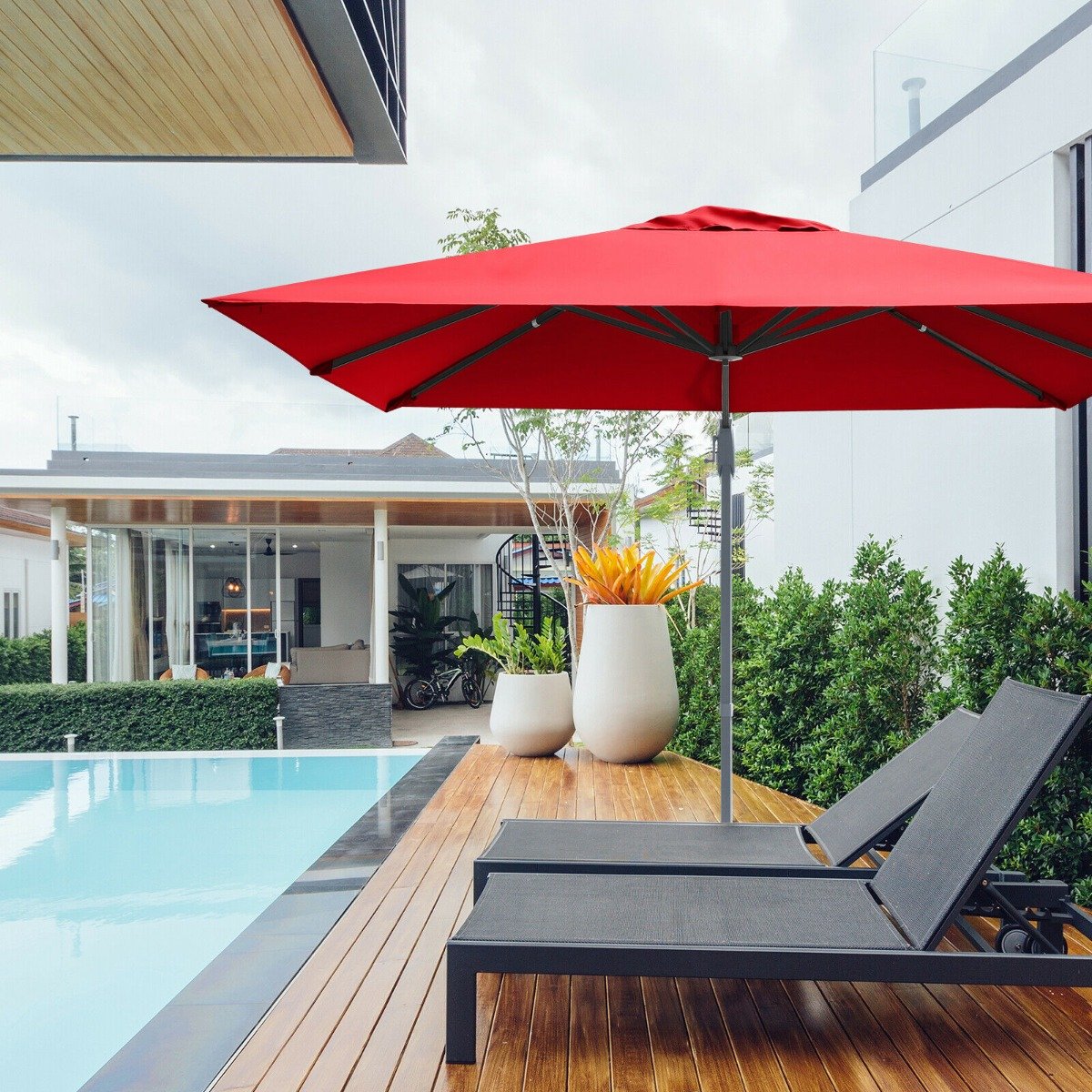 3m Patio Cantilever Umbrella with 4-Level Tilting Adjustment and Crank Handle-Red