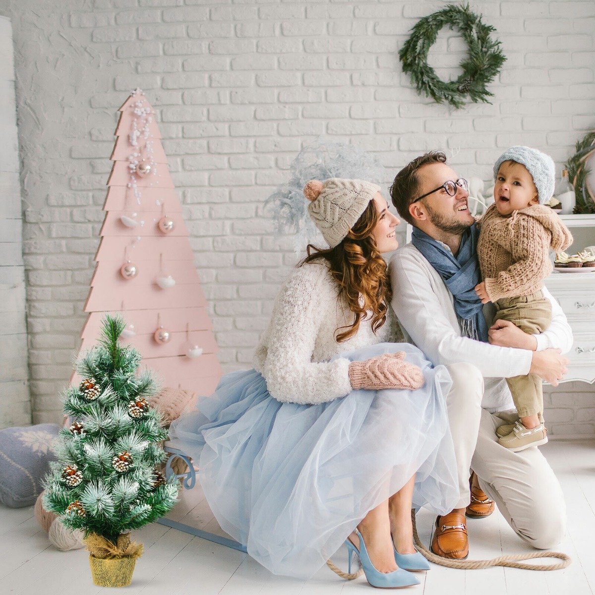 2 Feet Snow Flocked Pine Artificial Christmas Tree with Pine Cones