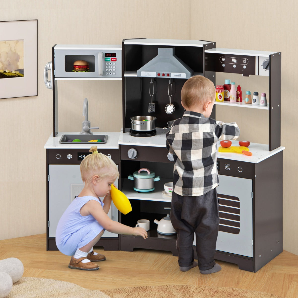 Wooden Pretend Play Kitchen with Real Sounds and Lights-Brown