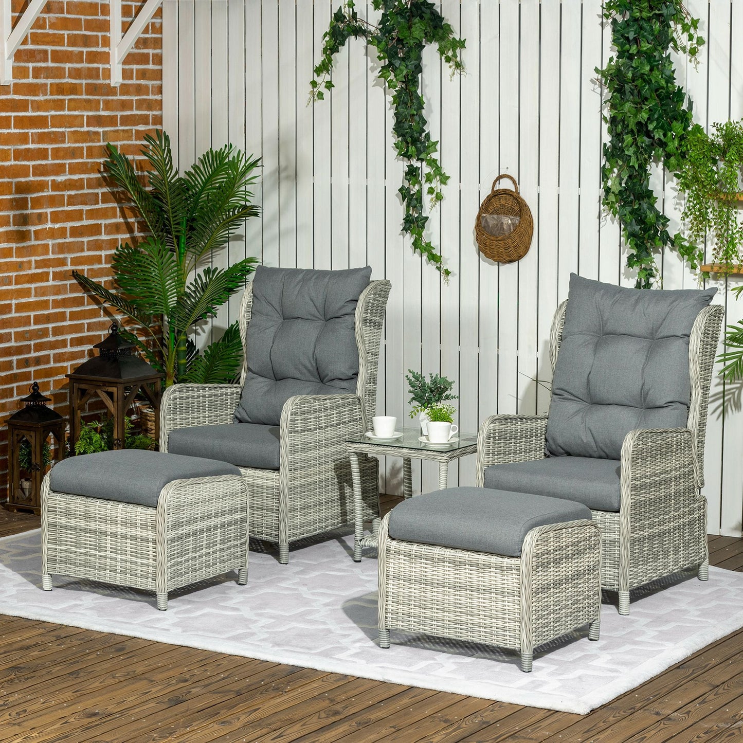 Outsunny 5 Pieces PE Rattan Garden Furniture, Outdoor Half-round Wicker Recliner Sofa Bed with Glass Top Two-tier Table and Footstools, Ready to Use, Mixed Grey