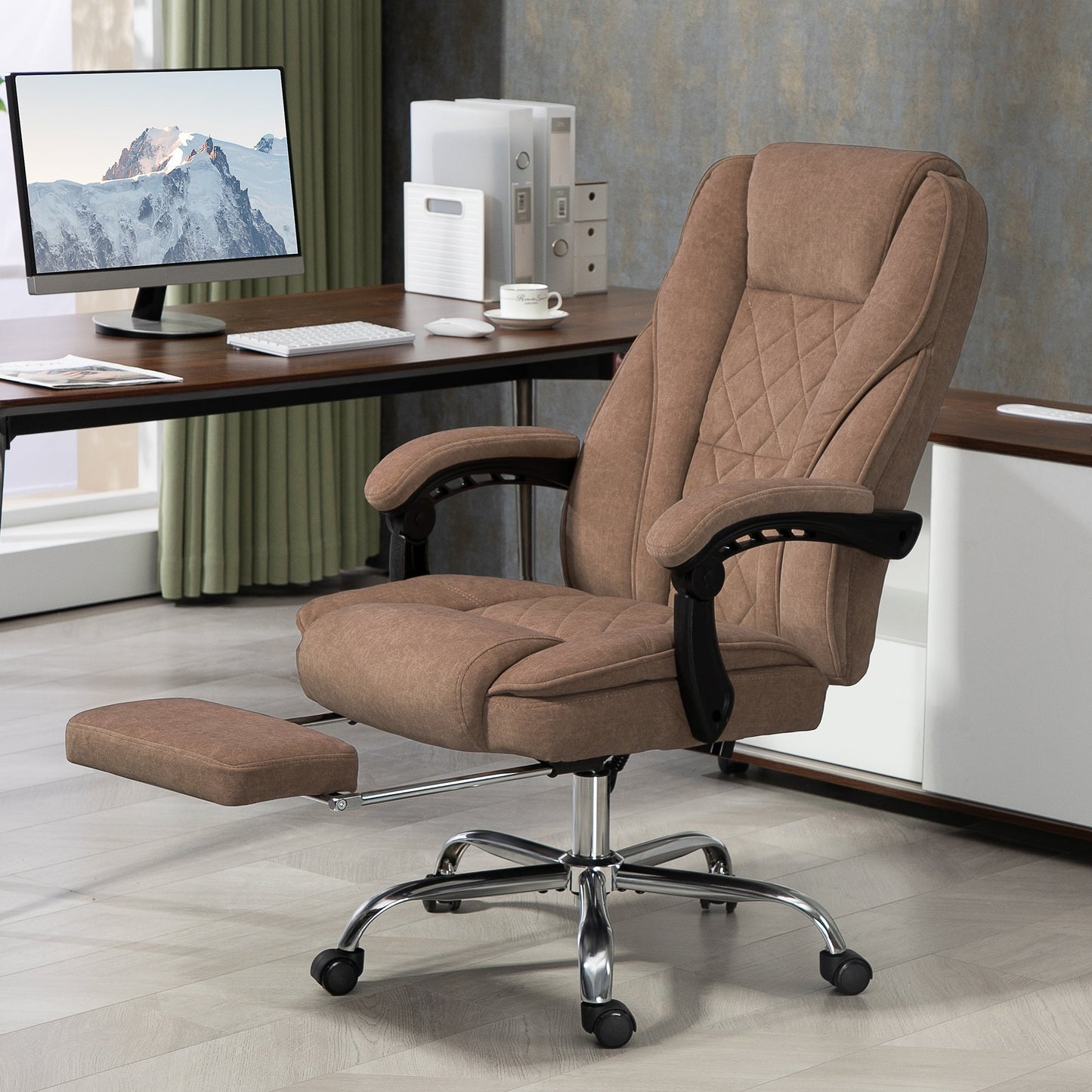Vinsetto Massage Office Chair, Heated Reclining Computer Chair with Adjustable Height and Footrest, Brown