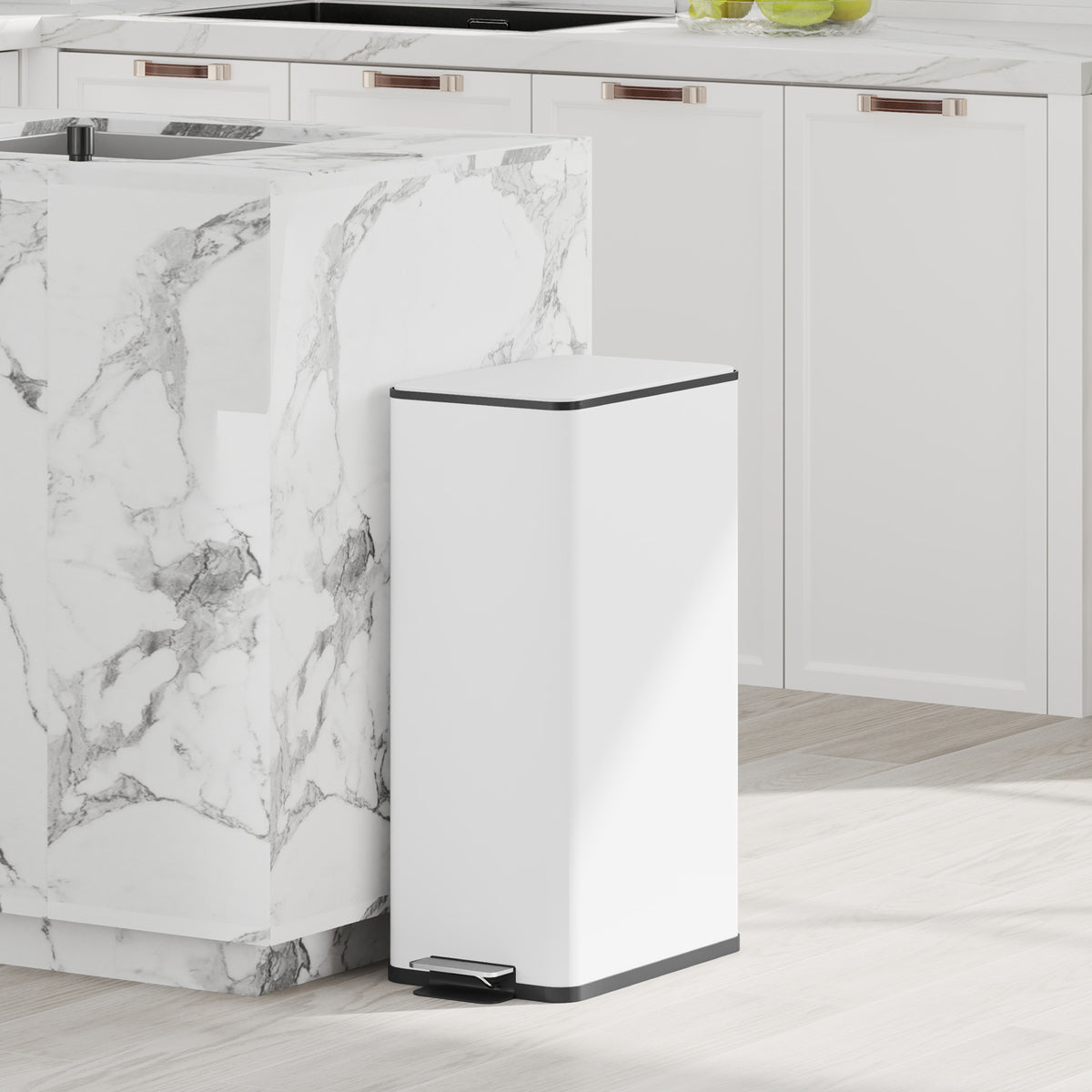 HOMCOM 20L Kitchen Pedal Bin, Slim Stainless Steel Rubbish Bin, Removable Inner Bucket, Soft-Close and Stay-Open Lid, White