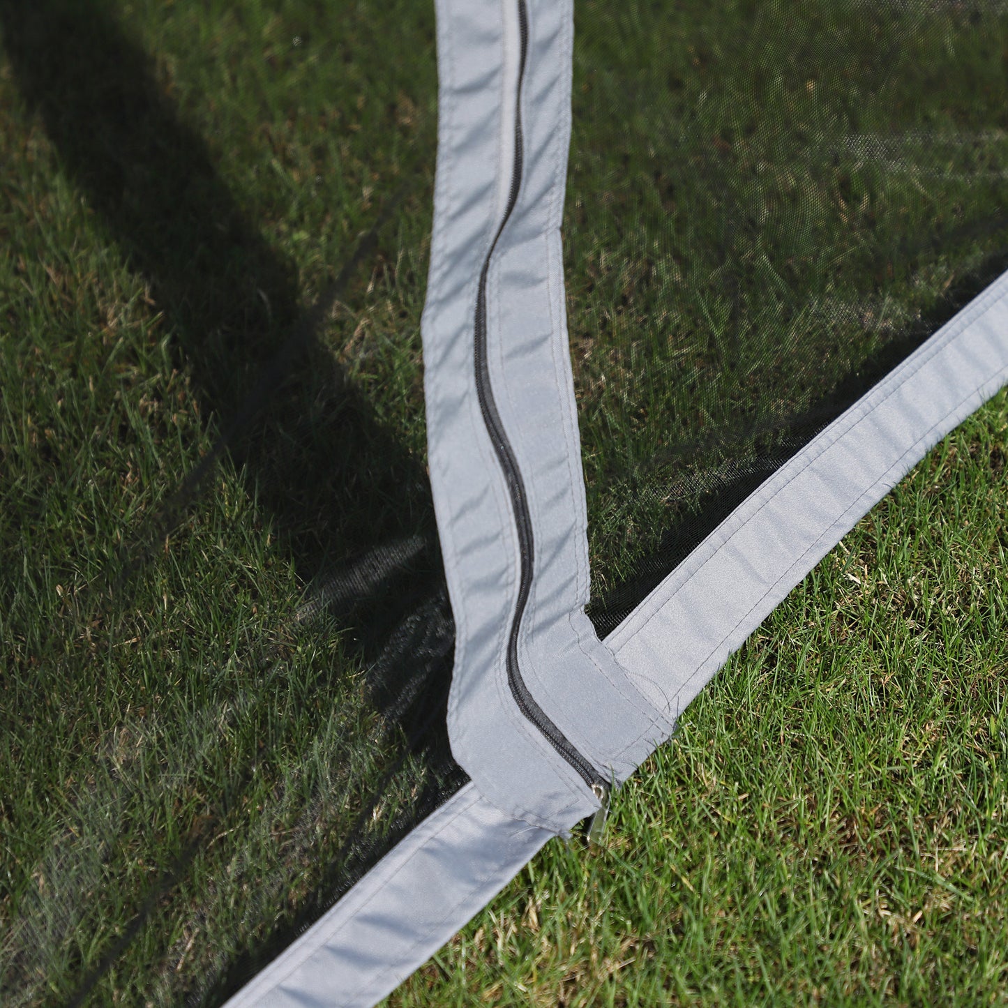 Outsunny 3 x 4m Aluminiowa altana ogrodowa, zadaszenie, namiot imprezowy z siatkami i zasłonami do ogrodu i na taras, szara
