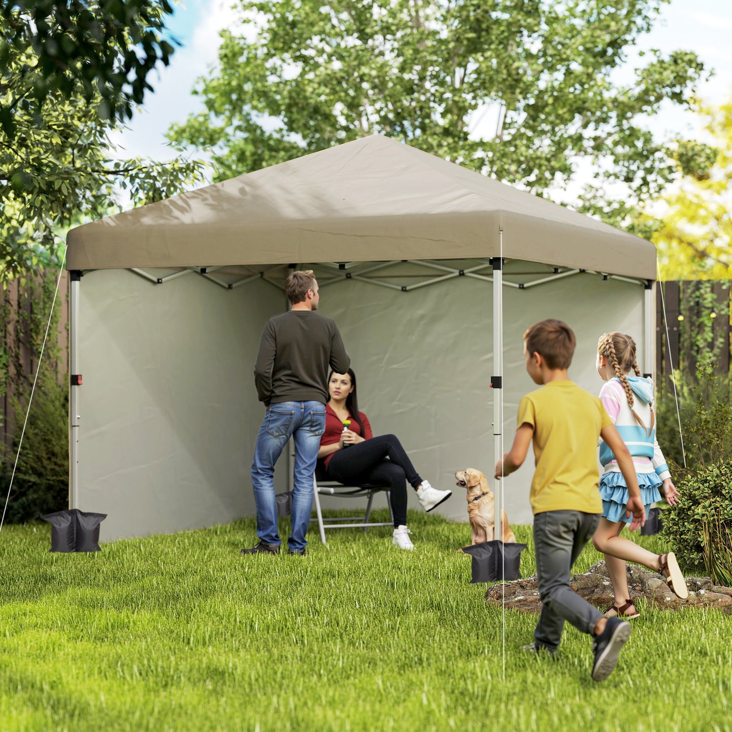 Outsunny 3 x 3 (M) Pop Up Altana, UPF 30+ z 2 ścianami bocznymi, workami na ciężarki na nogi i torbą na kółkach, namiot imprezowy z regulacją wysokości, schronienie na imprezy do ogrodu, na patio, khaki